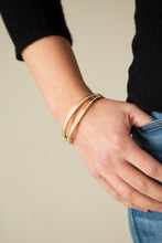 Cargar imagen en el visor de la galería, Men&#39;s Gold Bracelets
